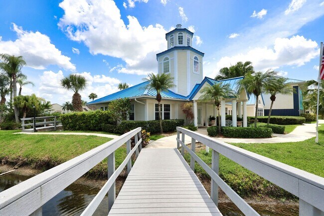 Building Photo - 1915 Westminster Cir