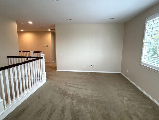 Building Photo - 3502 RAWLEY ST CORONA 92882 (5 BED / 3.5 B...