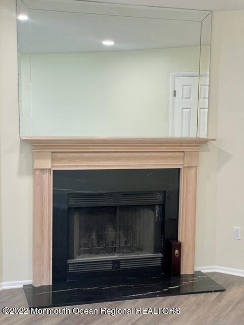 Building Photo - 331 Oak Knoll Dr