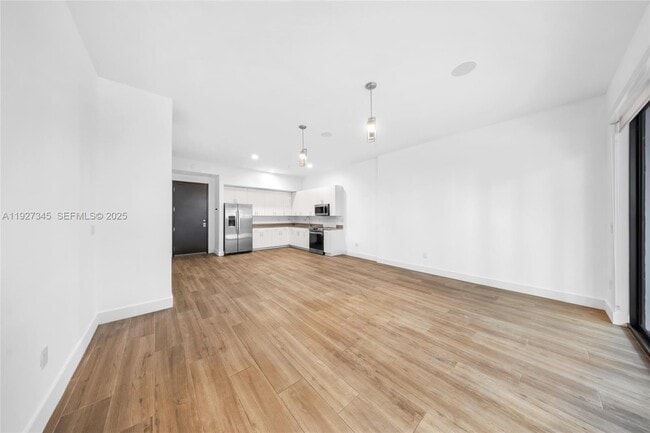 Building Photo - 3265 Bird Ave