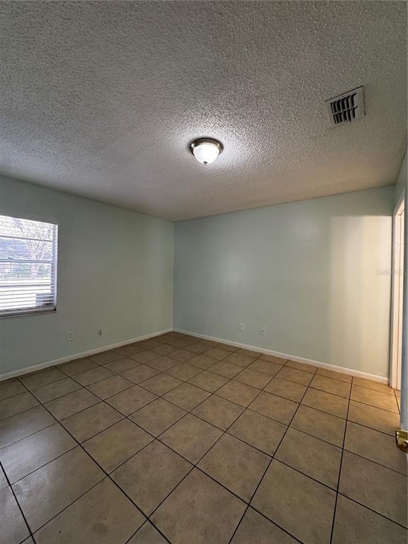 Building Photo - 1755 SW 108th Ln