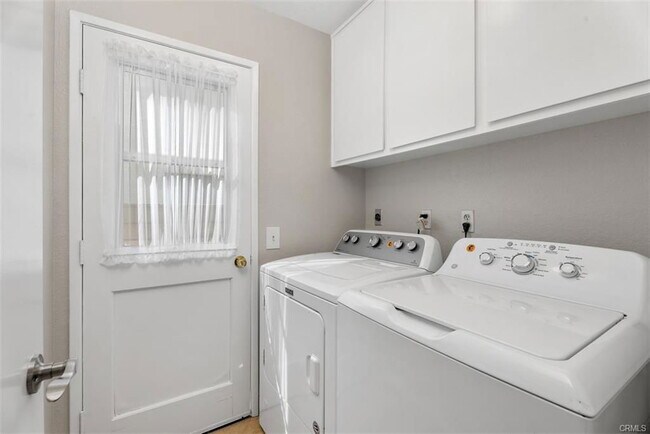 Primary Photo - 32901 Buccaneer St