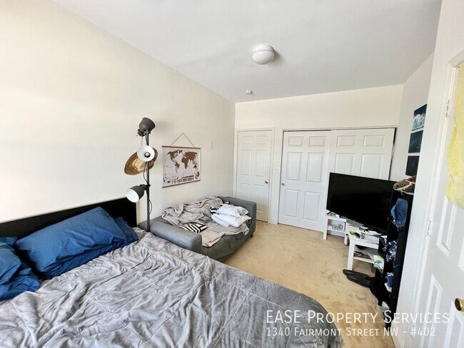 Building Photo - 1340 Fairmont St NW