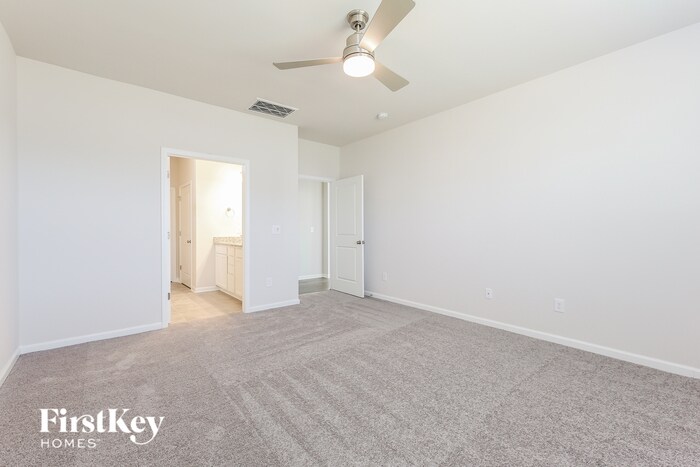 Building Photo - 611 Goldburn Wy