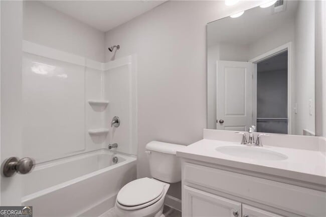 Building Photo - 1095 Lawanna Dr