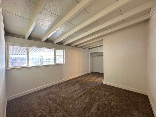 Building Photo - Coming Soon! West Sac Three Bedroom Home