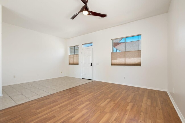 Building Photo - 45160 Debbie Dr