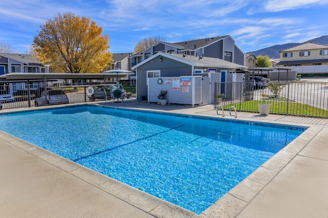 Building Photo - Sierra Ridge Apartments