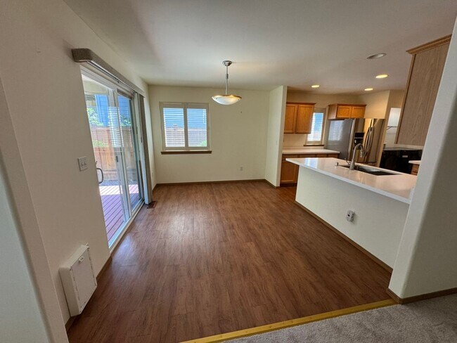 Building Photo - 3Bd/2.5Ba Duvall House