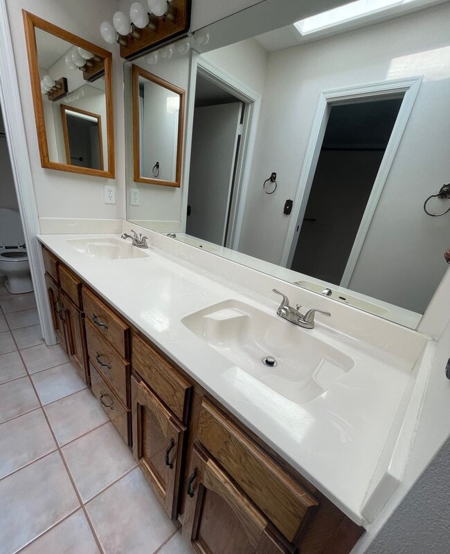 Building Photo - Townhouse on Mesa Del Sol Golf Course