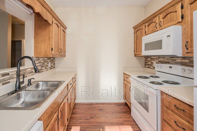Building Photo - 5314 Austin St