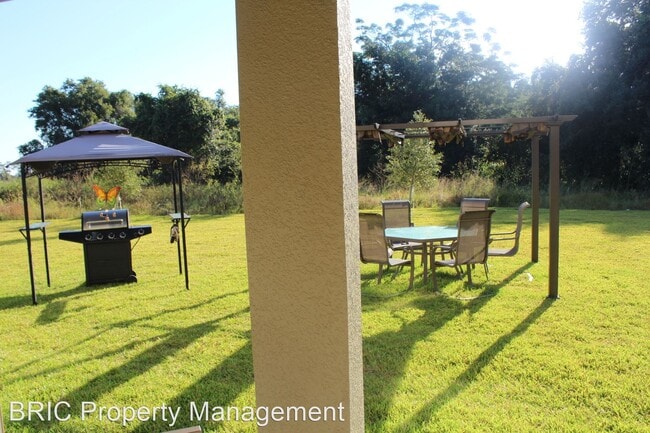 Building Photo - 4 br, 2.5 bath House - 1758 Penrith Loop