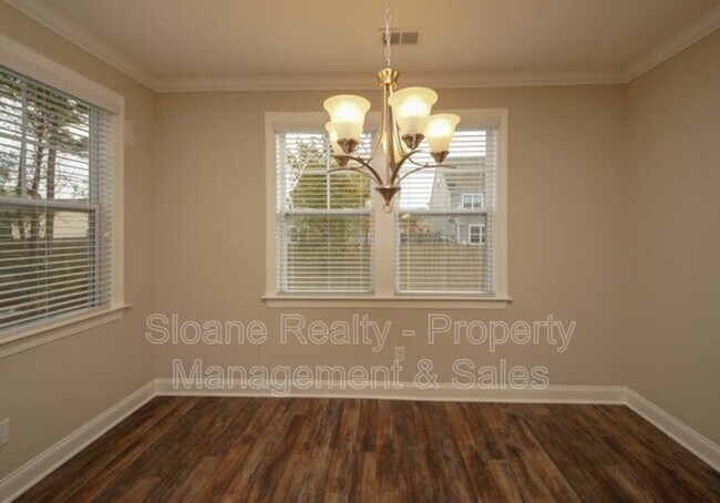 Building Photo - 4133 Rigsby Ln