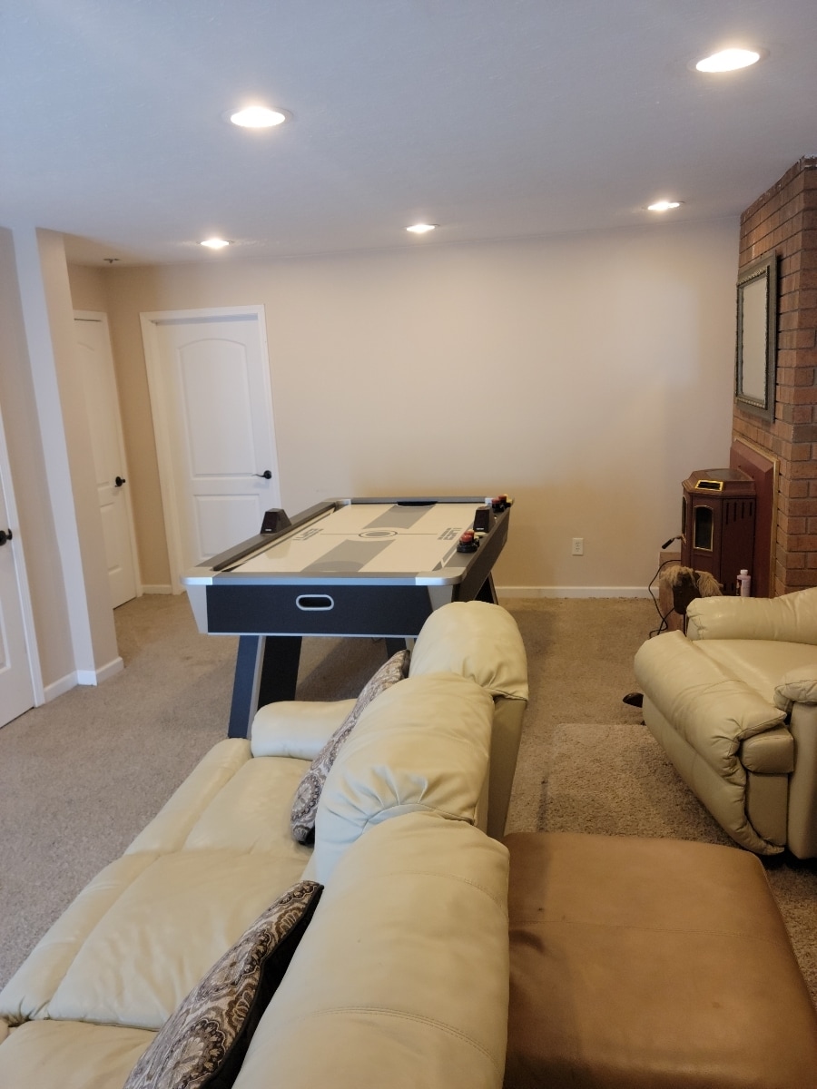 Building Photo - 305 Jasper Dr