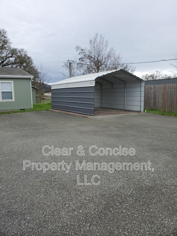 Building Photo - 86435 Franklin Blvd