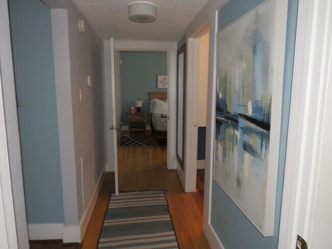 Building Photo - Furnished 2-Bedroom Home in the Historic Feldman Neighborhood – Central/University Area