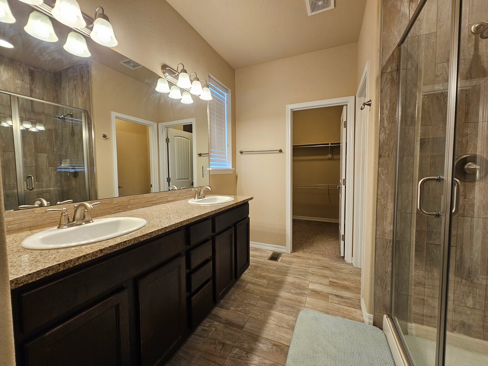 Building Photo - 5910 Traditions Dr