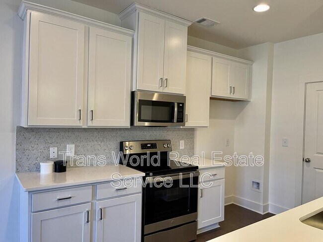 Building Photo - 23 S Auburn Lndg Pl