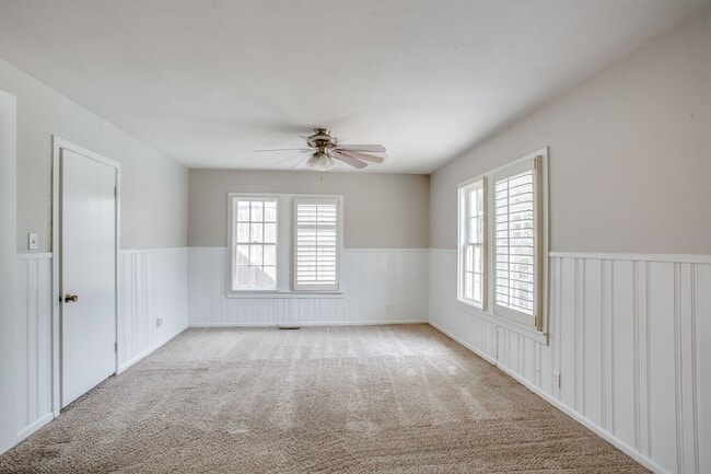 Building Photo - Pre Leasing for fall 2026! 4/2 in Heart of Lubbock!