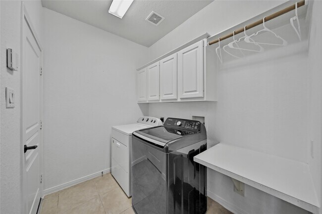 Building Photo - 78 W Shale Creek Cir