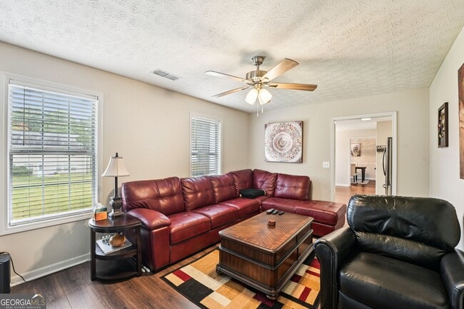 Building Photo - 12203 Crestwood Ct