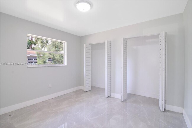 Building Photo - 11715 NW 22nd Ct