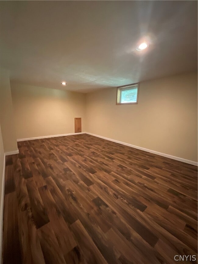 Building Photo - 29841 US-20
