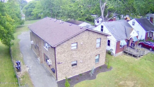 Building Photo - 129 E Wellington Ave