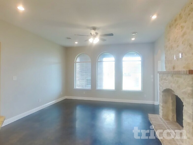 Building Photo - 108 Mckinley Dr