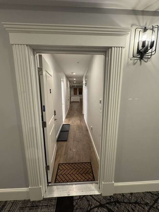 Building Photo - 9 Independence Ave