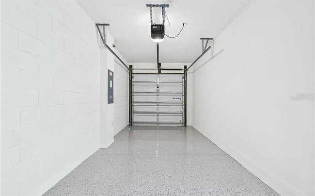 Building Photo - 2178 Tay Wes Dr