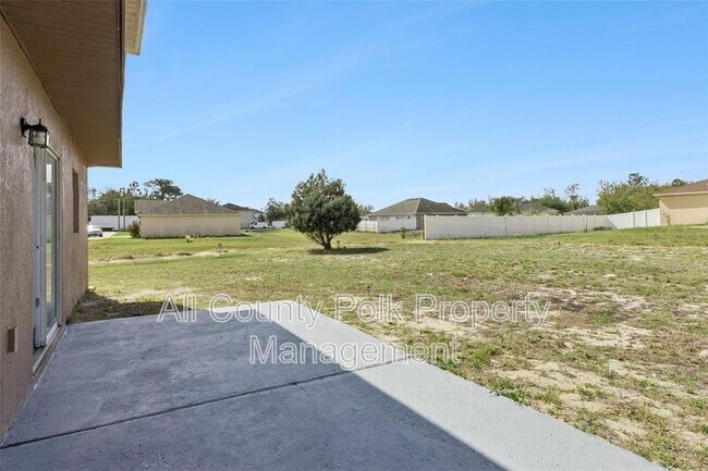 Building Photo - 455 Danube Dr