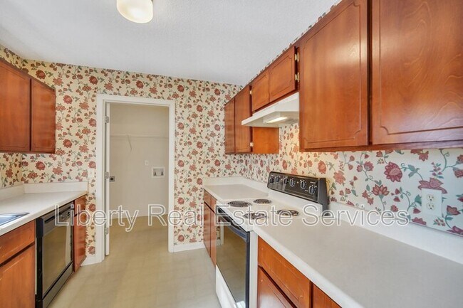 Building Photo - 1390 Coalition Cir