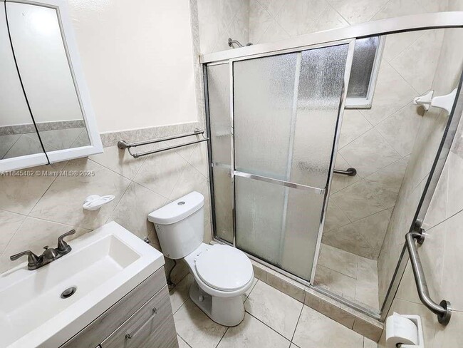 Building Photo - 3170 W 78th St