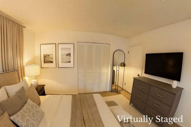 Building Photo - 8153 SE Carlton St