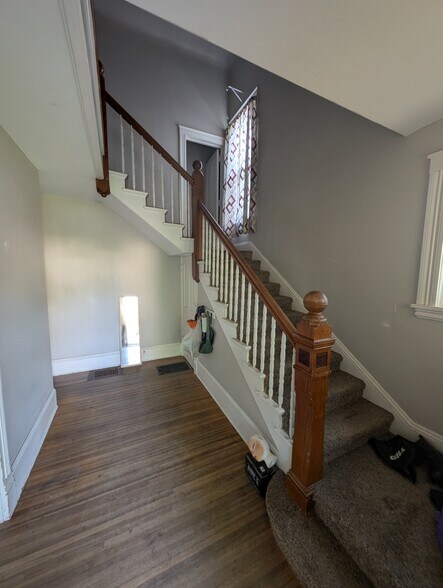 Building Photo - 3531 Jackson St