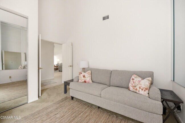 Building Photo - 2379 Leeward Cir