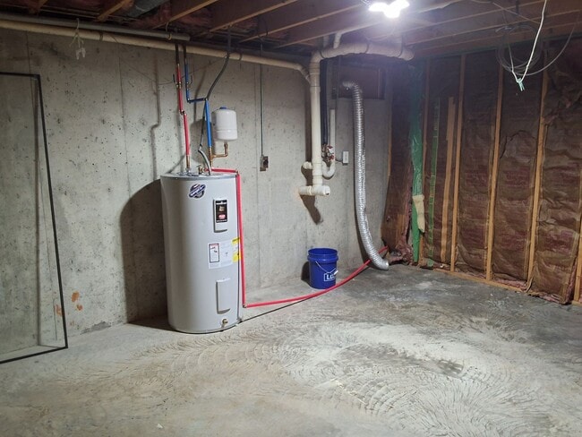 Building Photo - Cozy 3 Bed, 1 Bath House Minutes To Fort Knox