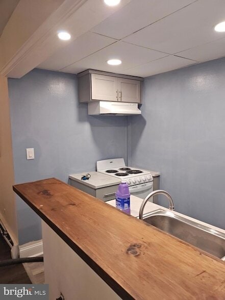 Building Photo - 1575 W Street Rd