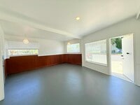 Building Photo - 619 W Cypress Ave