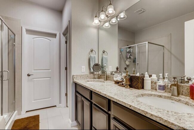 Building Photo - 24886 E Calhoun Plz