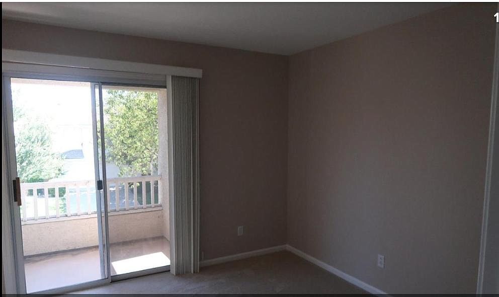 Building Photo - 1715 Palatia Dr