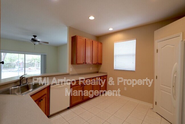Building Photo - 4027 Langdrum Dr