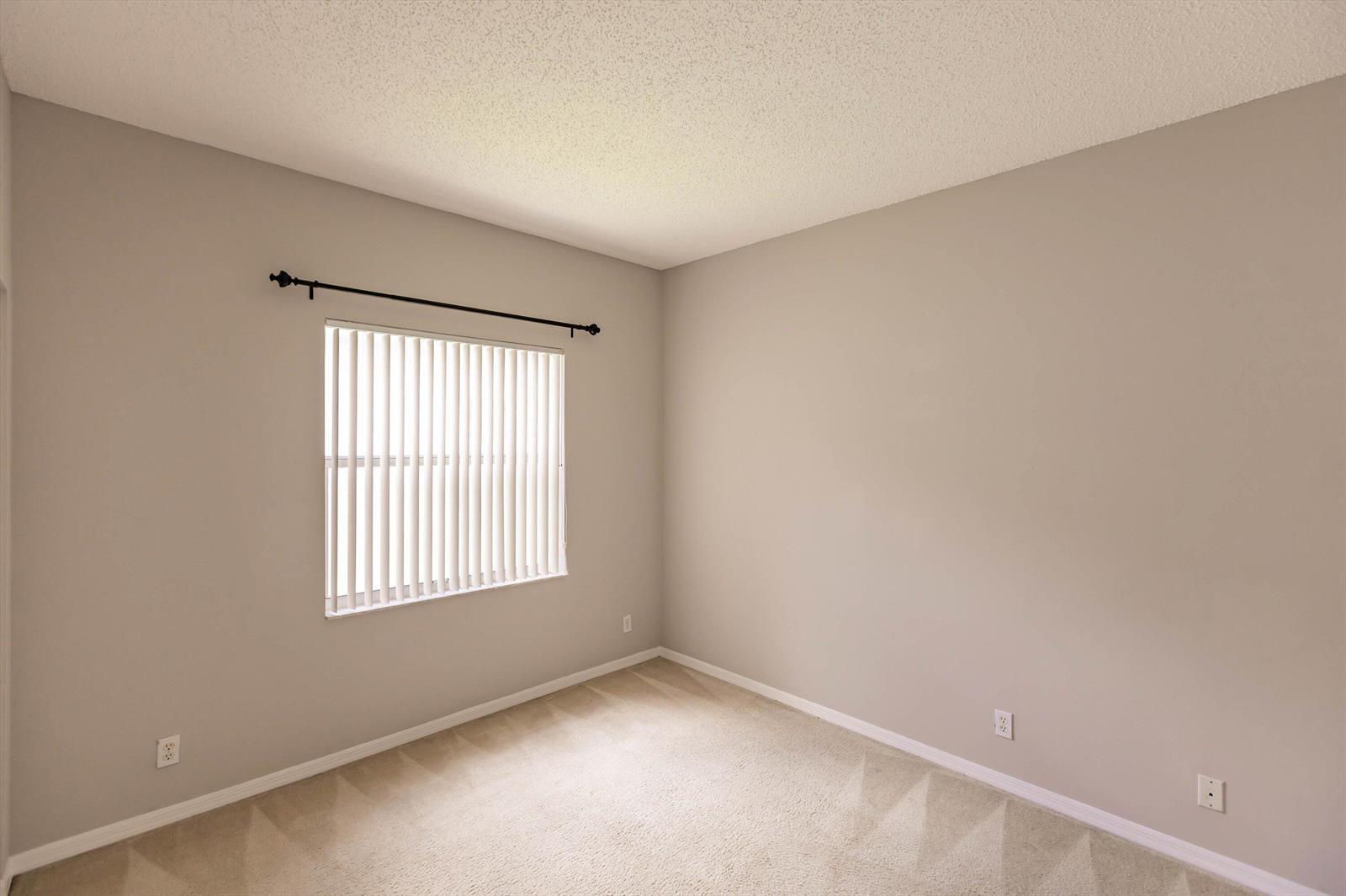 Building Photo - 6304 Harbour Club Dr