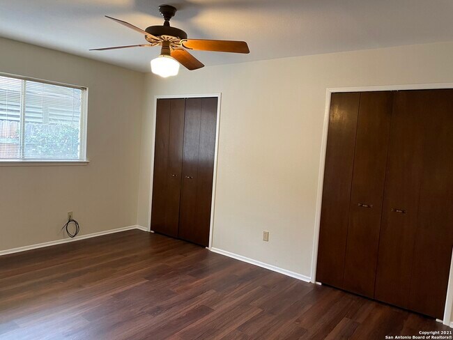 Building Photo - 5314 Peppermint Ln