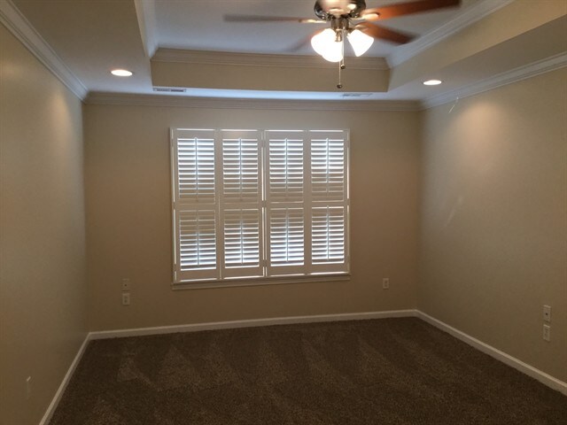 Building Photo - 204 Jessie Ln