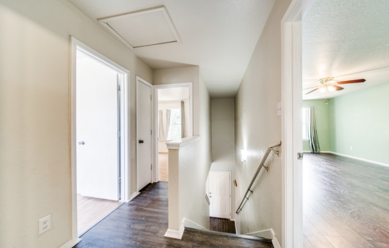 Building Photo - 8914 Kestrel Oak