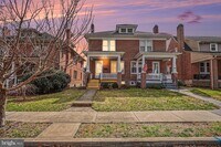 Building Photo - 144 Seminary Ave