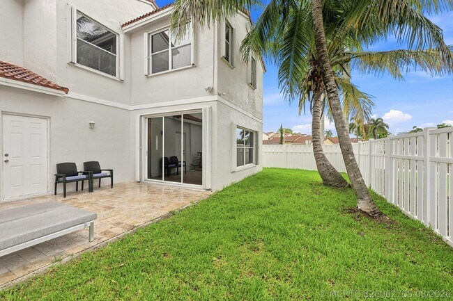 Building Photo - 1115 SW 180th Terrace
