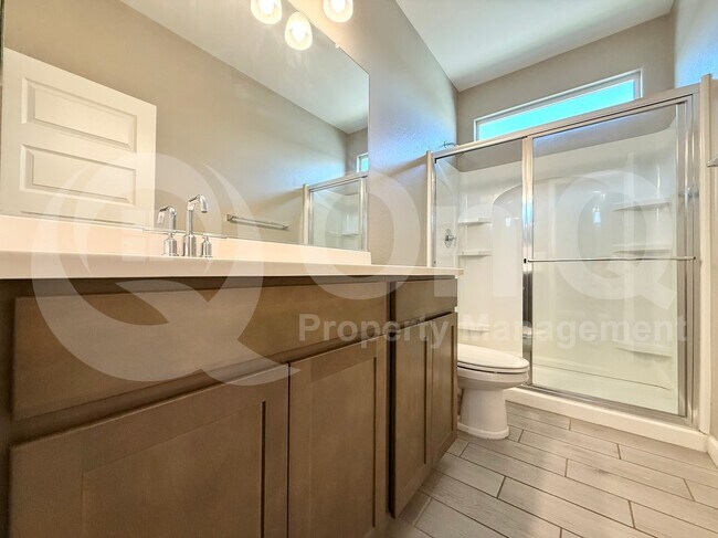 Building Photo - 8222 S 44th Gln